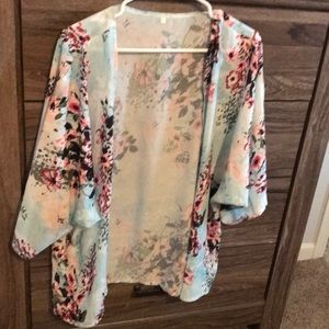 Beautiful and light weight top